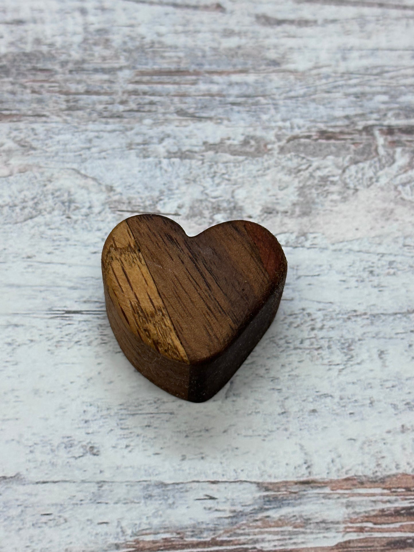 Heart magnets